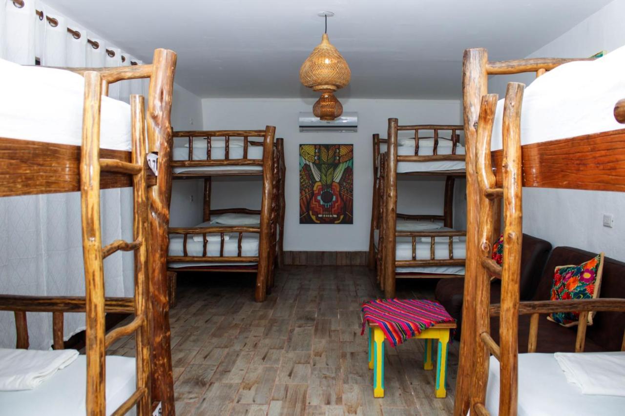 Los Amigos Hostel Flores Quarto foto
